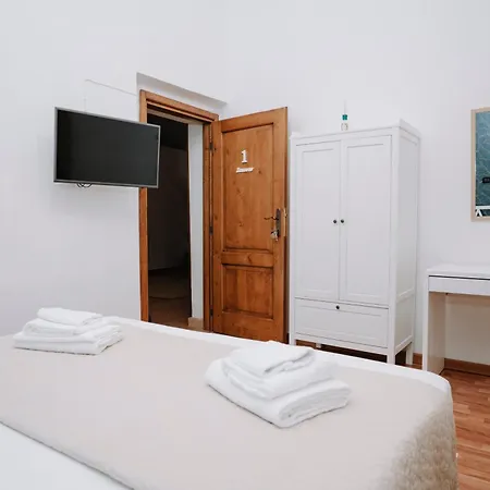 Bonne Nuit Bed & Breakfast Terracina